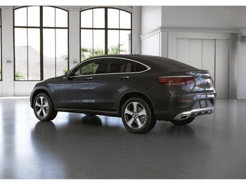 Certified 2023 Mercedes-Benz GLC 300 4MATIC Coupe image 31