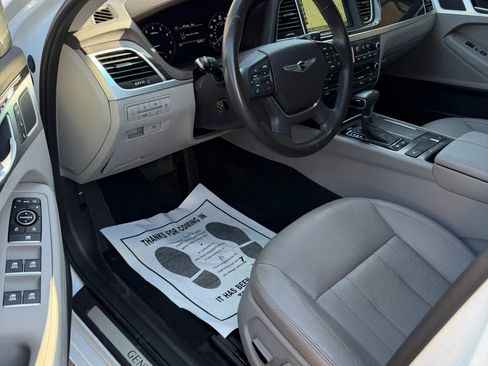 Used 2018 Genesis G80 3.8 image 9