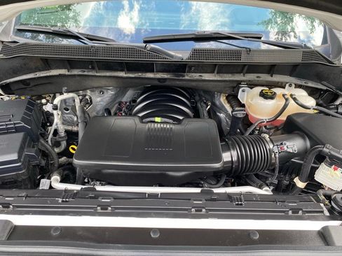 Used 2024 Chevrolet Silverado 1500 High Country AWD/4WD image 15