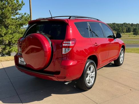 Used 2012 Toyota RAV4 FWD w/ Upgrade Value Pkg image 6