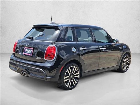 Certified 2023 MINI Cooper S FWD image 5