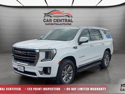Used 2022 GMC Yukon SLT w/ SLT Premium Package