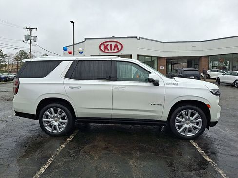 Used 2023 Chevrolet Tahoe High Country AWD/4WD image 18