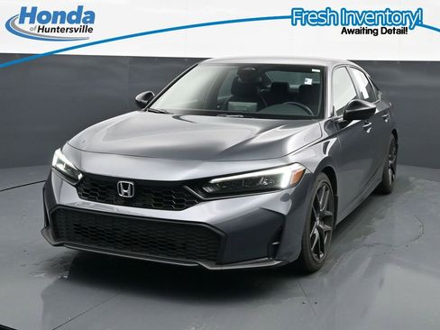 Used 2026 Honda Civic Sport image 4