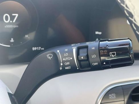 Used 2026 Hyundai Palisade Calligraphy FWD image 23