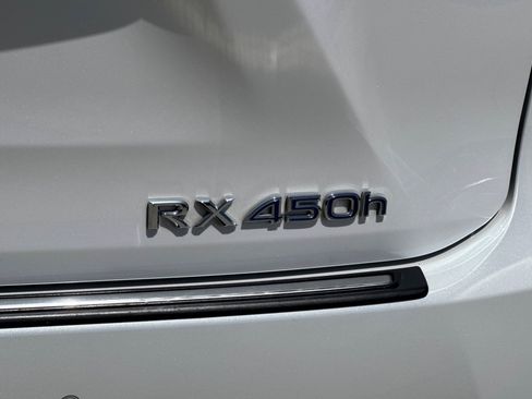 Used 2021 Lexus RX 450h AWD w/ Luxury Package image 31
