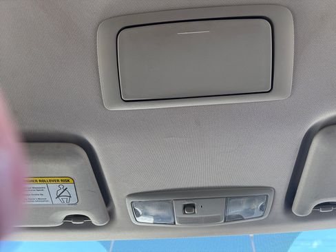 Used 2016 Mitsubishi Outlander SE image 40