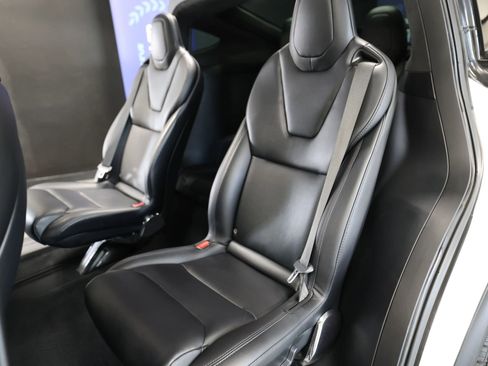 Used 2020 Tesla Model X Performance image 33