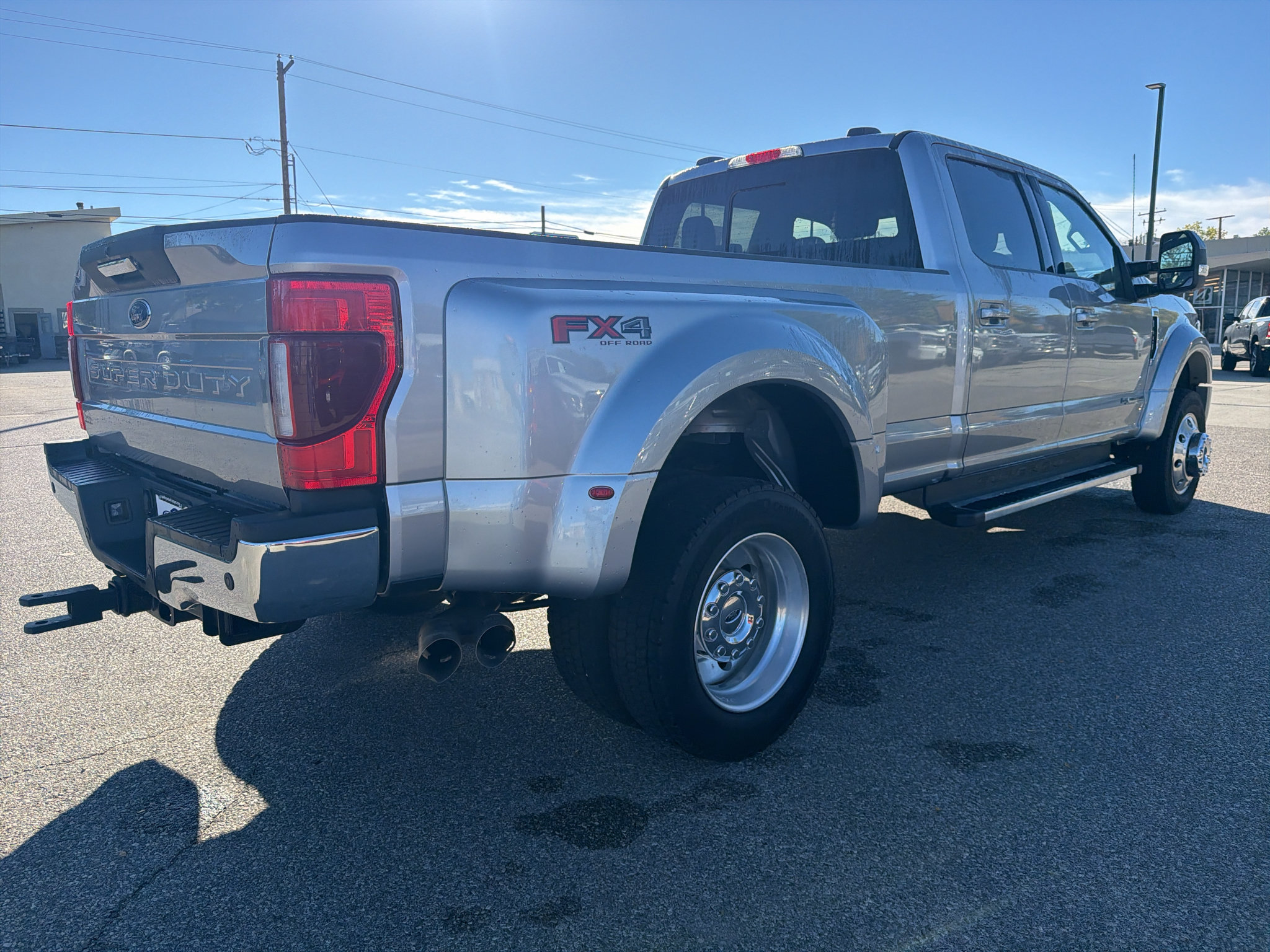Used 2022 Ford F450 Lariat w/ FX4 Off-Road Package AWD/4WD image 7