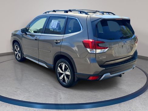 Used 2021 Subaru Forester Touring w/ Popular Package #2 AWD/4WD image 6