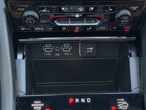 New 2025 Jeep Grand Cherokee L Summit w/ Obsidian Package image 16