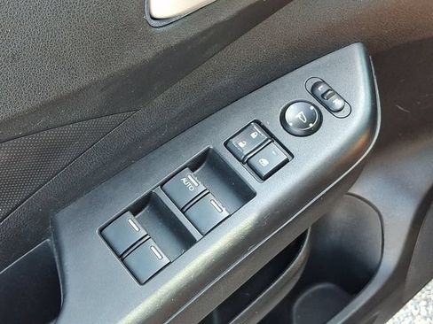 Used 2016 Honda CR-V LX image 26