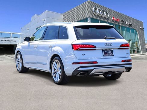 Used 2025 Audi Q7 3.0T Premium Plus w/ Premium Plus Package AWD/4WD image 2