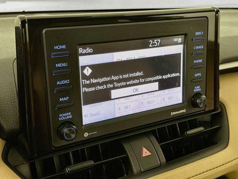 Certified 2022 Toyota RAV4 XLE AWD/4WD image 13