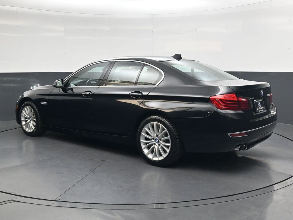 Used 2014 BMW 528i xDrive Sedan AWD/4WD image 6