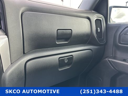 Used 2021 Chevrolet Silverado 1500 Custom image 24