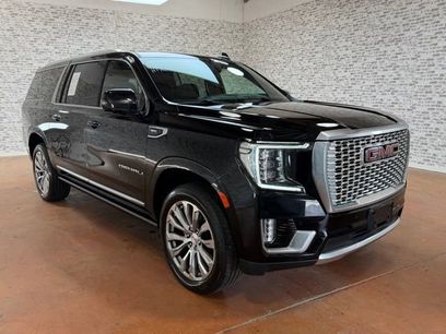 Used 2021 GMC Yukon XL Denali w/ Denali Premium Package