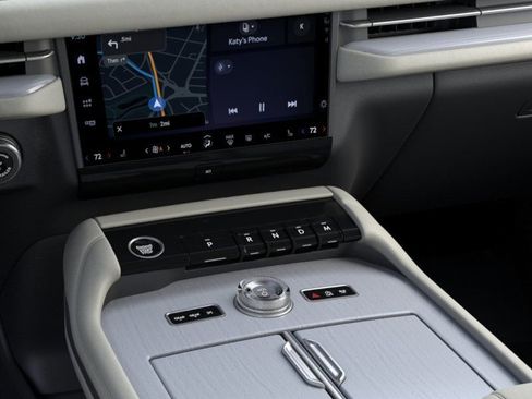New 2025 Lincoln Navigator L Reserve AWD/4WD image 16
