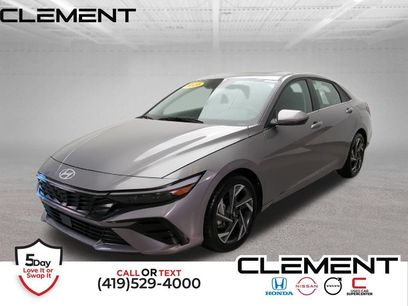 Used 2025 Hyundai Elantra SEL