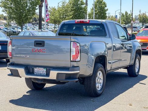 Used 2019 GMC Canyon W/T w/ Convenience Package RWD image 4