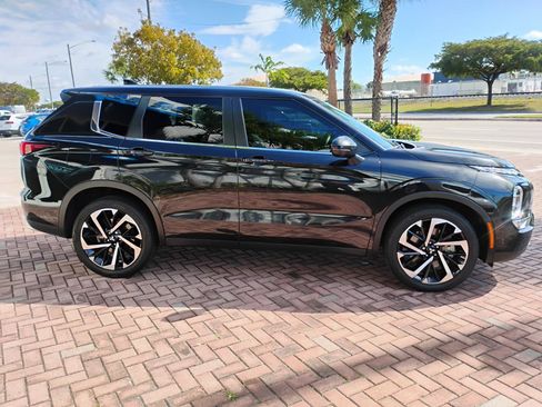 Used 2023 Mitsubishi Outlander SE image 77
