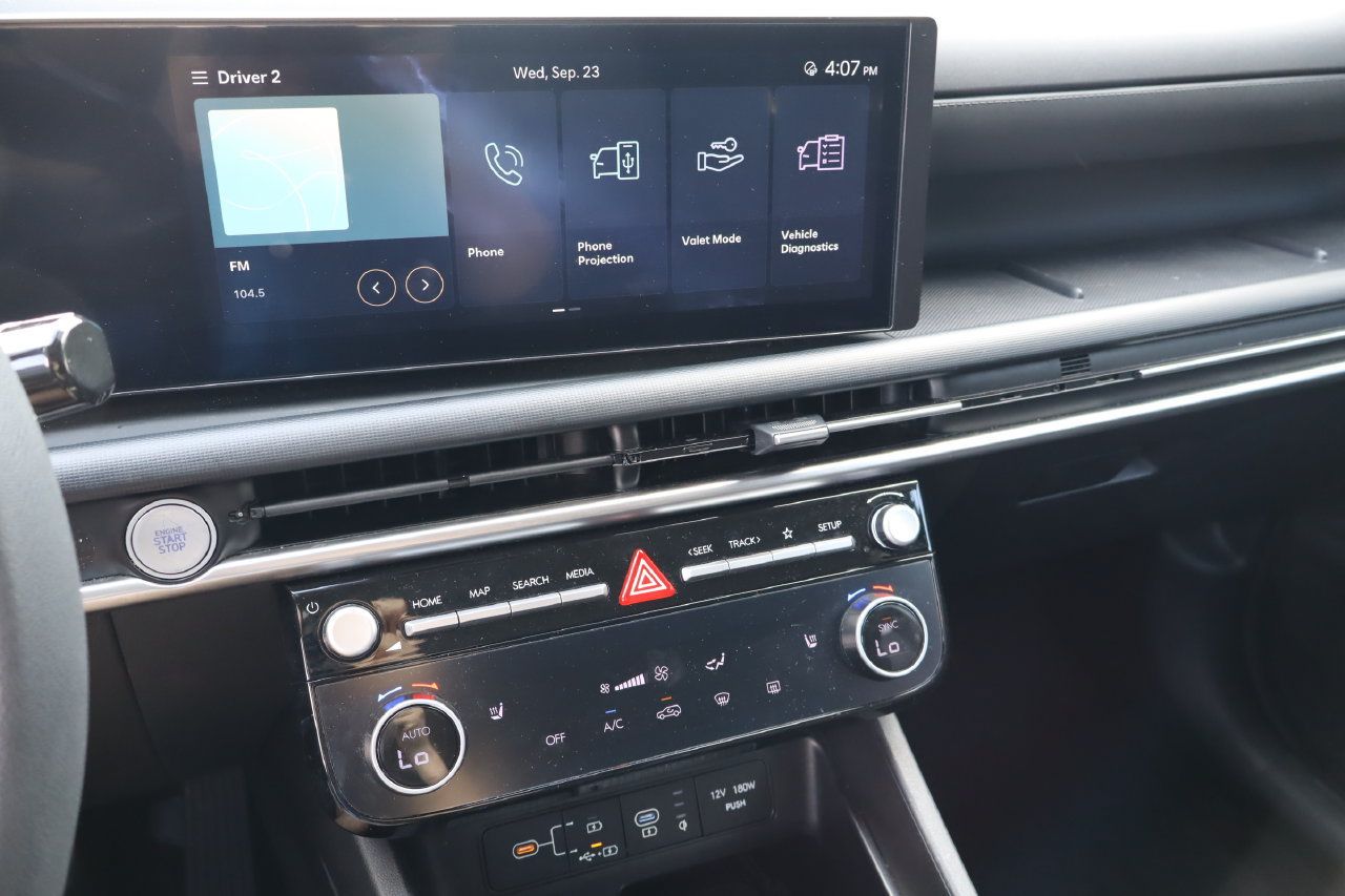 Used 2025 Hyundai Tucson SEL FWD image 6