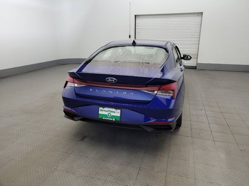 Used 2021 Hyundai Elantra SEL w/ Convenience Package image 7