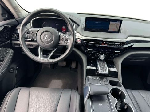 Used 2024 Acura MDX SH-AWD w/ Technology Package image 12