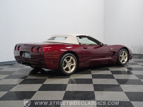 Used 2003 Chevrolet Corvette Convertible w/ Preferred Equipment Group1 RWD image 12
