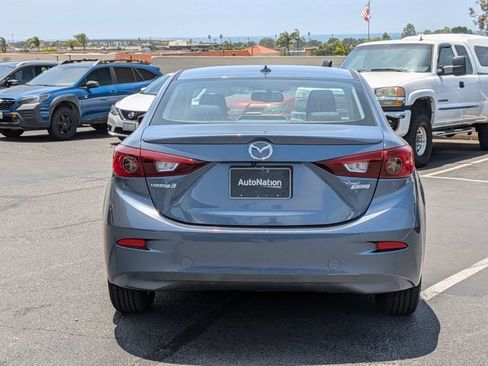 Used 2016 MAZDA MAZDA3 i Touring w/ Popular Equipment Package FWD image 7