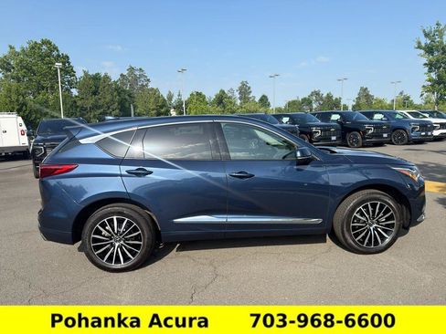 Used 2025 Acura RDX SH-AWD w/ Advance Package image 8