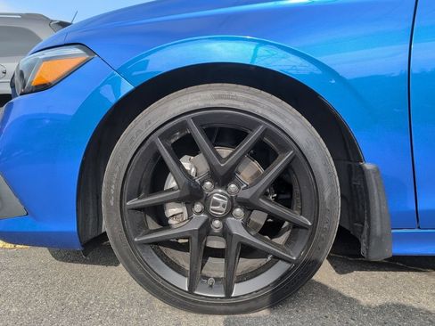 Used 2023 Honda Civic Sport image 7