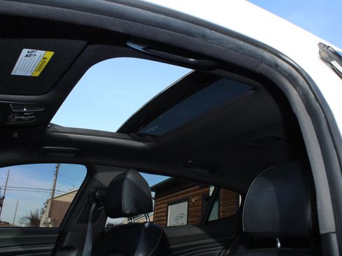 Used 2022 Kia Stinger GT2 w/ Scorpion Package image 31