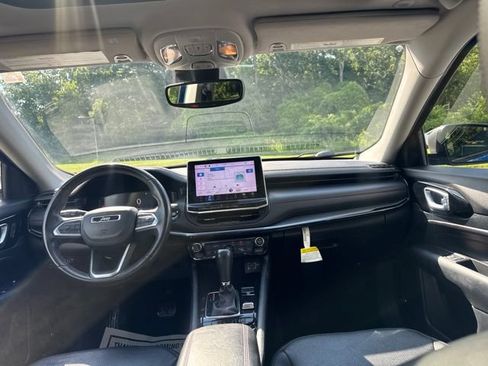 Used 2022 Jeep Compass Trailhawk w/ Trailhawk Elite Group AWD/4WD image 12