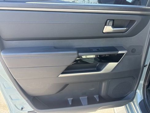 Used 2024 Toyota Tundra Limited image 21