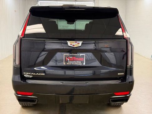 Used 2023 Cadillac Escalade Sport AWD/4WD image 6