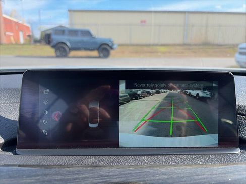 Used 2018 BMW 430i Convertible image 19