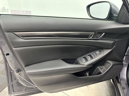 Used 2020 Honda Accord Sport image 26