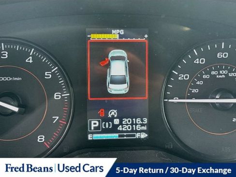 Used 2023 Subaru Crosstrek 2.0i Premium AWD/4WD image 10