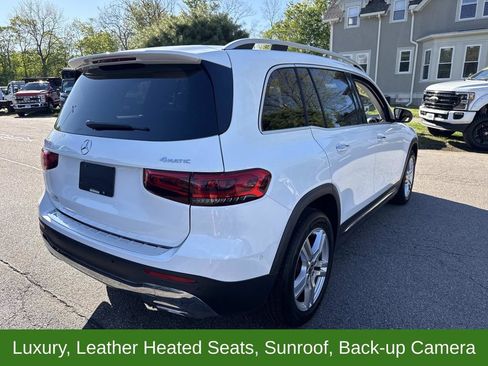 Used 2021 Mercedes-Benz GLB 250 4MATIC image 9