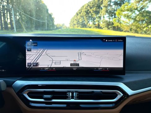 Used 2023 BMW i4 eDrive35 w/ Premium Package image 4