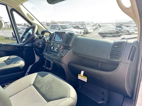 New 2026 RAM ProMaster 2500 w/ Convenience Group FWD image 27