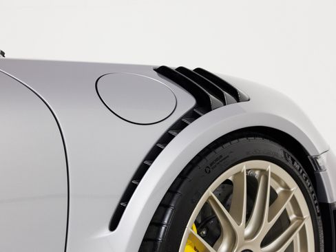 Used 2018 Porsche 911 GT2 RS RWD image 67