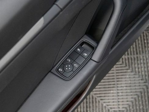 Certified 2025 Porsche 911 Carrera T RWD image 26