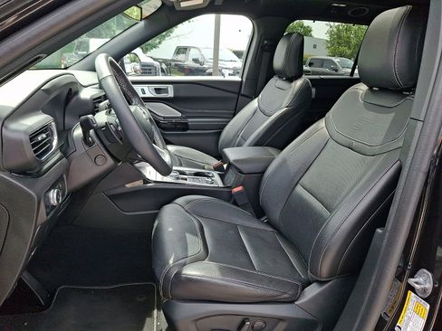 Certified 2023 Ford Explorer ST w/ Equipment Group 401A AWD/4WD image 15