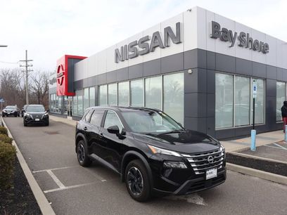 Certified 2025 Nissan Rogue SV