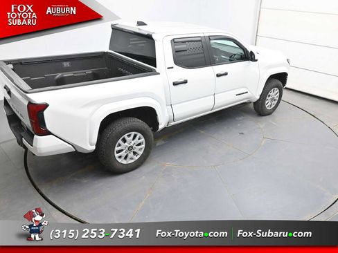 Used 2025 Toyota Tacoma SR5 image 26