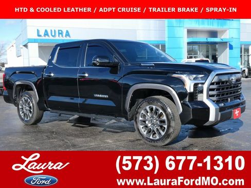 Used 2025 Toyota Tundra Limited AWD/4WD image 1