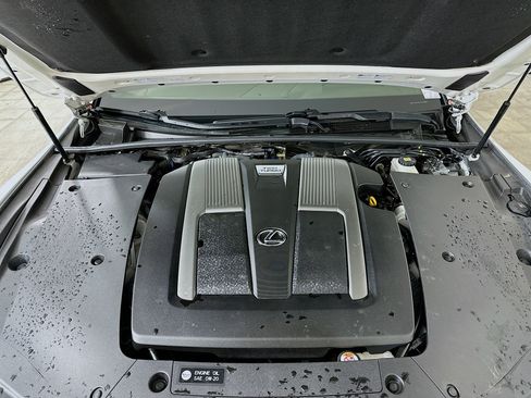 Used 2020 Lexus LS 500 image 35