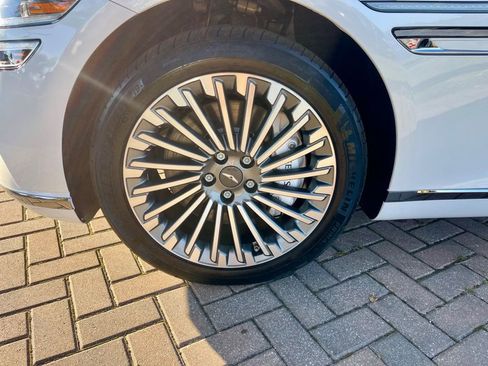 Used 2024 Genesis G80 image 9